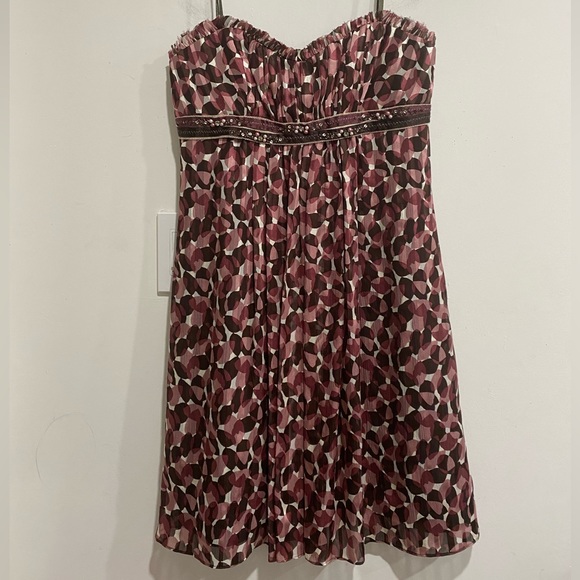 BCBG Maxazaria Petites Silk Straps orStrapless Ruffles Beads Lined Dress size 4 - Picture 3 of 16